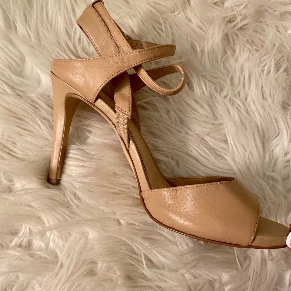 Gianni Binni heels